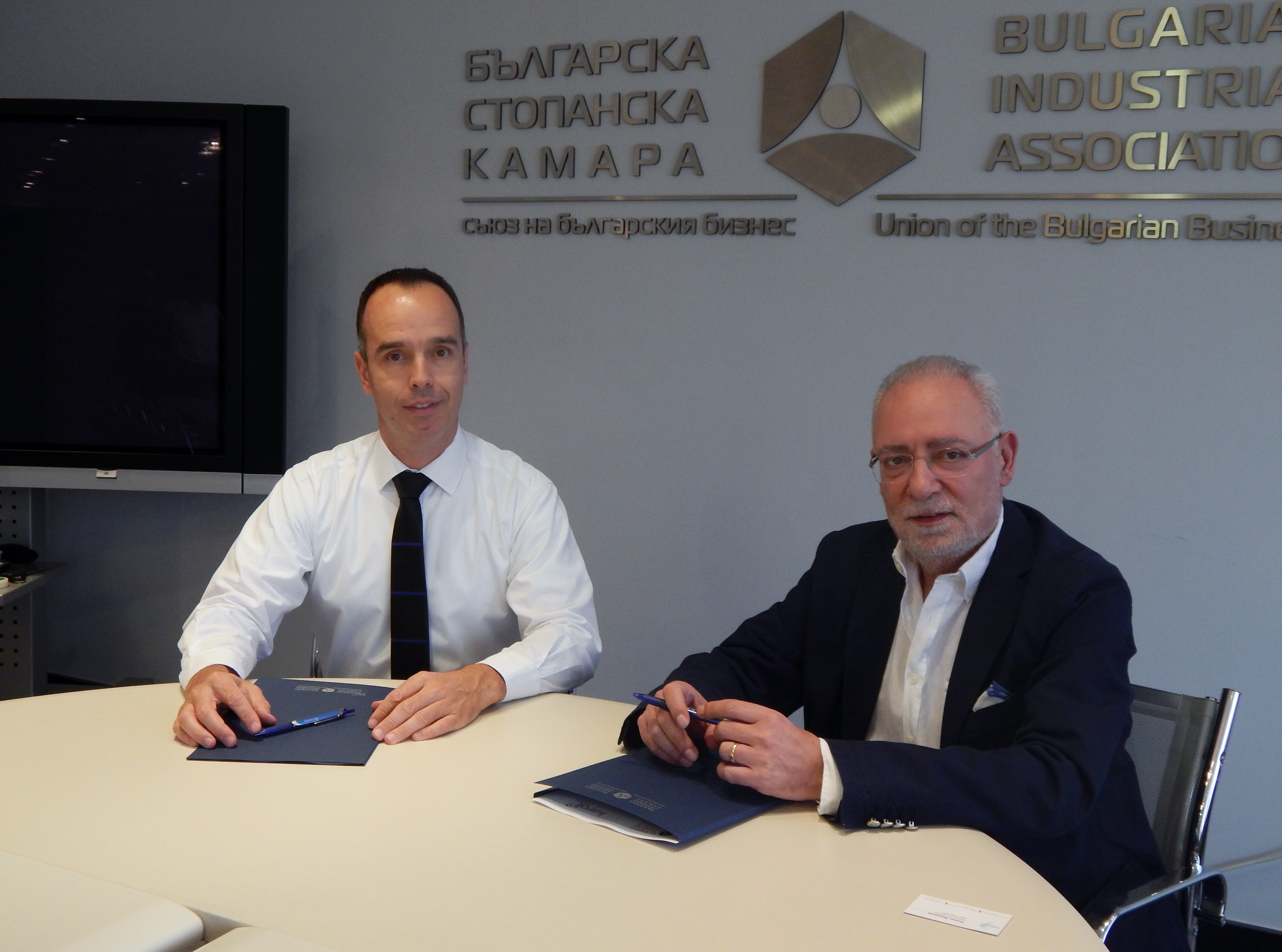 Подписване на Споразумение за партньорство с 